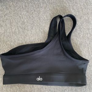 alo airlift bra only worn twice